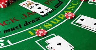 Meja BandarQ hidup di studio bahagia 777 dengan dealer profesional dan kartu domino